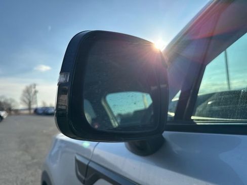 Used 2021 Kia Sorento S w/ Panoramic Sunroof Package image 26