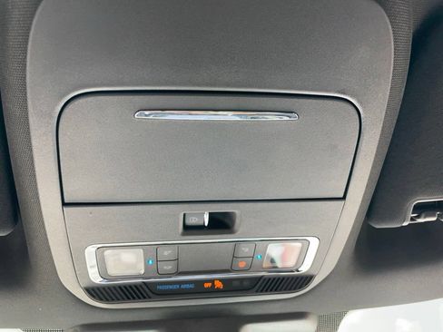 Used 2023 Ford F150 Lariat w/ Equipment Group 502A High AWD/4WD image 47