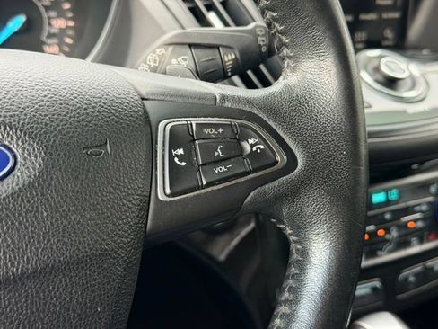 Used 2017 Ford Escape Titanium AWD/4WD image 10