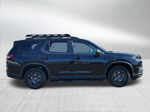 New 2026 Honda Pilot TrailSport image 8