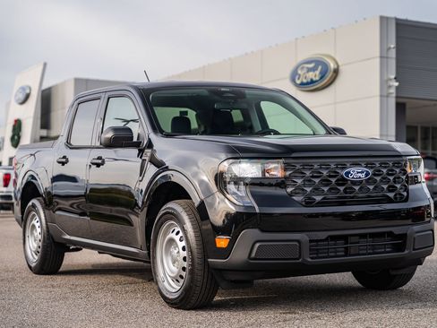 New 2026 Ford Maverick XL image 1