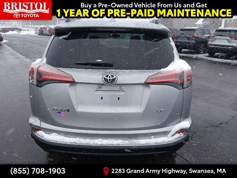Used 2016 Toyota RAV4 LE image 6