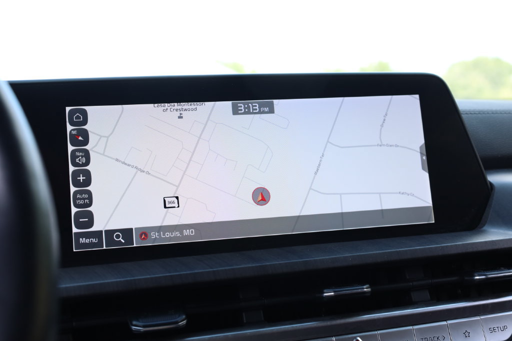Used 2023 Kia Telluride EX w/ EX Captain's Chair Package AWD/4WD image 15