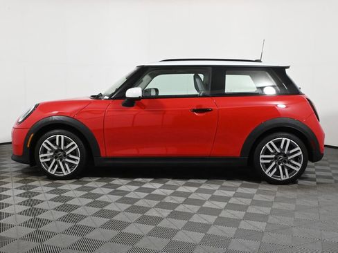 Used 2025 MINI Cooper S image 2