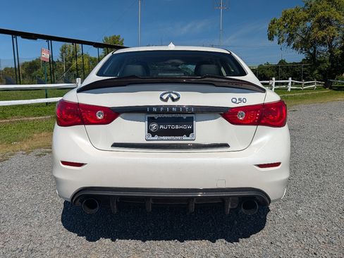 Used 2017 INFINITI Q50 Signature Edition w/ All Weather Package (L93) AWD/4WD image 6