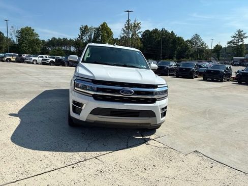 Used 2024 Ford Expedition Max Limited AWD/4WD image 7