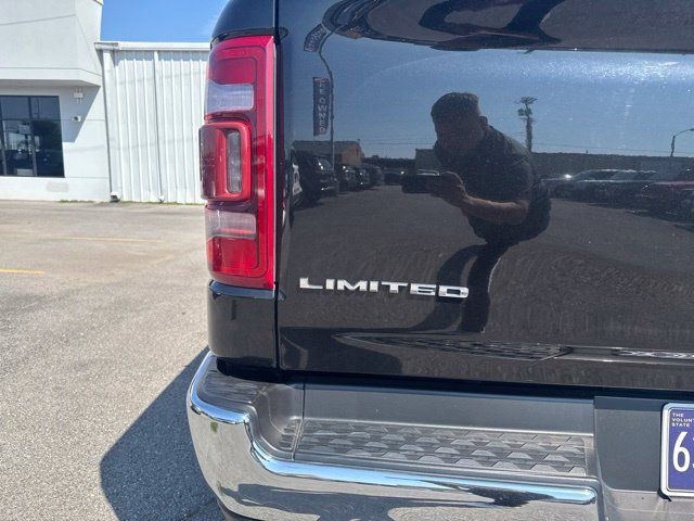 Used 2022 RAM 1500 Limited AWD/4WD image 6