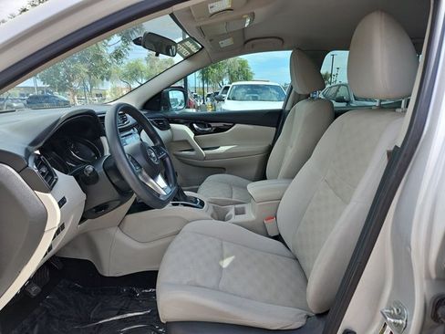 Used 2018 Nissan Rogue Sport SV FWD image 22