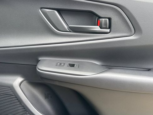 New 2026 Toyota Prius Plug-In Hybrid FWD image 20