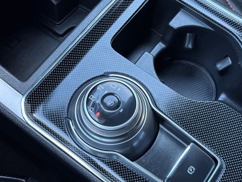 Certified 2021 Ford Edge ST-Line w/ Class II Trailer Tow Package image 22