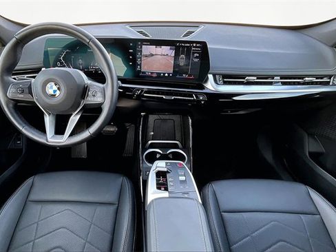 Used 2025 BMW X1 xDrive28i image 15