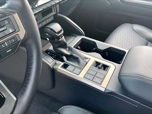 Used 2026 Toyota Land Cruiser w/ Premium Package image 17