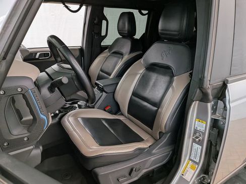 Certified 2024 Ford Bronco Wildtrak AWD/4WD image 13