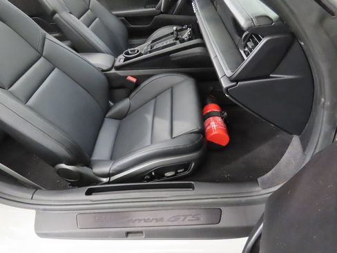 Used 2024 Porsche 911 Carrera GTS RWD image 53