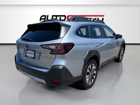 Used 2025 Subaru Outback Limited XT w/ Tech Package 2 AWD/4WD image 7