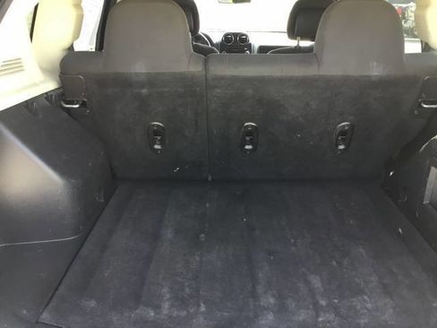 Used 2015 Jeep Compass Sport w/ Power Value Group image 21