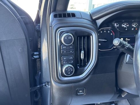 Used 2022 GMC Sierra 1500 AT4 image 17