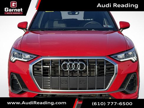 Used 2025 Audi Q3 2.0T Premium image 9