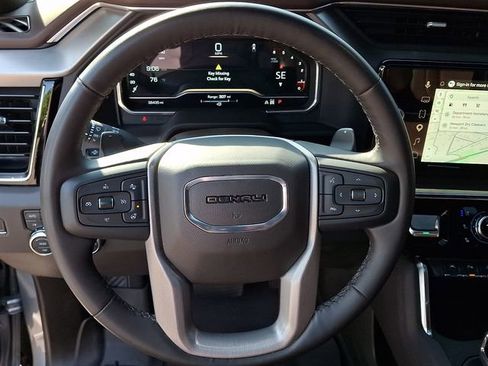 Used 2023 GMC Sierra 1500 Denali w/ Denali Reserve Package AWD/4WD image 14