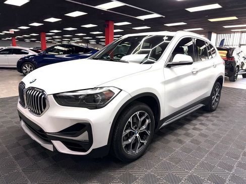 Used 2020 BMW X1 sDrive28i w/ Premium Package FWD image 7