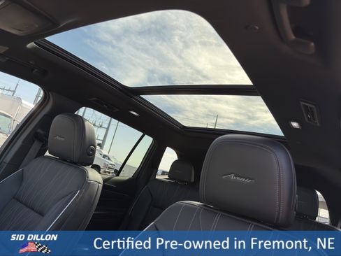 Certified 2026 Buick Enclave Avenir w/ Super Cruise Package AWD/4WD image 18