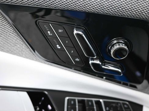 New 2026 Cadillac Optiq Luxury 1 image 18