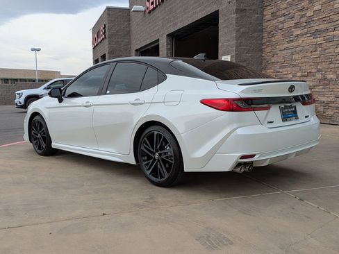 Used 2026 Toyota Camry XSE w/ Premium Package image 3