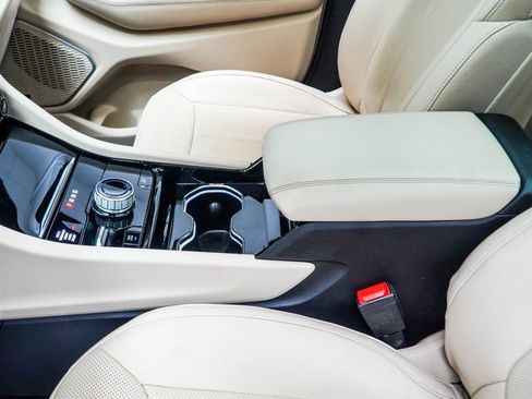 Used 2022 Jeep Grand Cherokee Limited 4xe w/ Luxury Tech Group II image 17