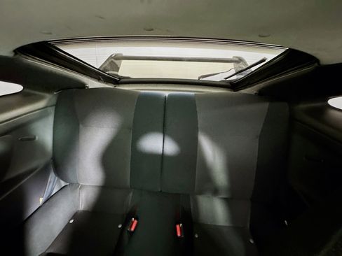 Used 2005 Toyota Celica GT FWD image 22