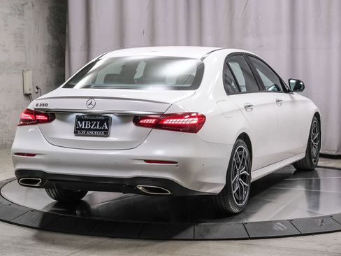 Certified 2022 Mercedes-Benz E 350 Sedan image 4