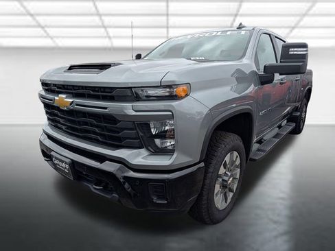 New 2026 Chevrolet Silverado 2500 Custom w/ Custom Value Package AWD/4WD image 23
