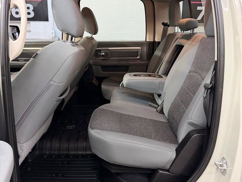 Used 2019 RAM 1500 Big Horn RWD image 27