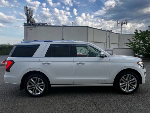 Used 2020 Ford Expedition Platinum AWD/4WD image 24