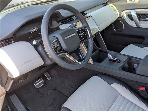 New 2026 Land Rover Discovery Sport Landmark AWD/4WD image 3