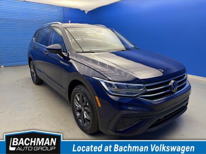 Used 2023 Volkswagen Tiguan SE