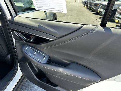 Used 2023 Subaru Outback Limited AWD/4WD image 38