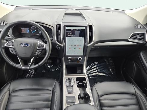 Used 2023 Ford Edge SEL image 19