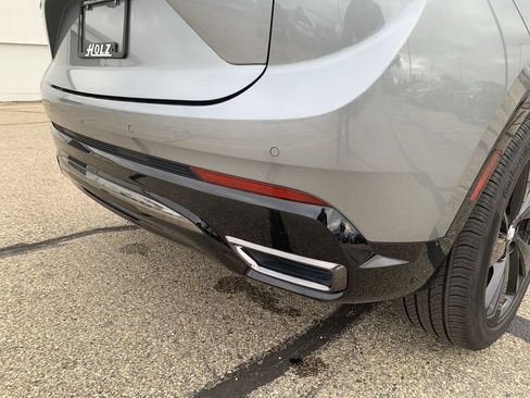 Certified 2025 Buick Envision Sport Touring image 4