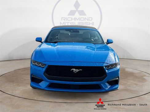 Used 2024 Ford Mustang Premium image 8