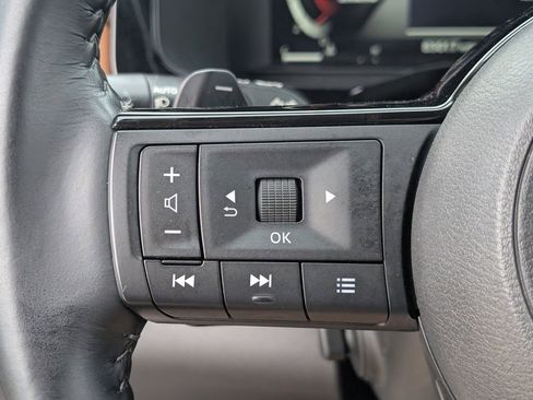 Used 2023 Nissan Pathfinder Platinum FWD image 22