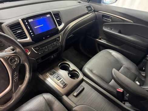 Used 2020 Honda Ridgeline RTL image 10