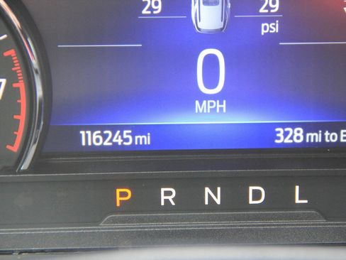 Used 2022 Ford Explorer XLT w/ Class IV Trailer Tow Package image 28