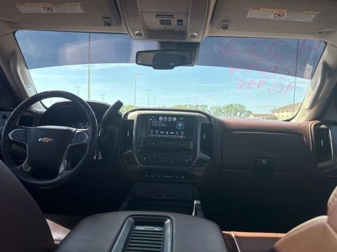 Used 2019 Chevrolet Silverado 2500 High Country image 22