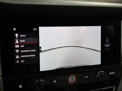 New 2026 Porsche Macan image 40