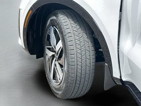 Used 2023 Kia Sorento S w/ Panoramic Sunroof Package FWD image 33