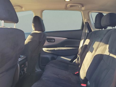 Used 2020 Nissan Murano S w/ Technology Package image 9