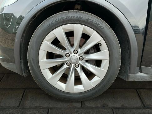 Used 2017 Tesla Model X 100D image 25