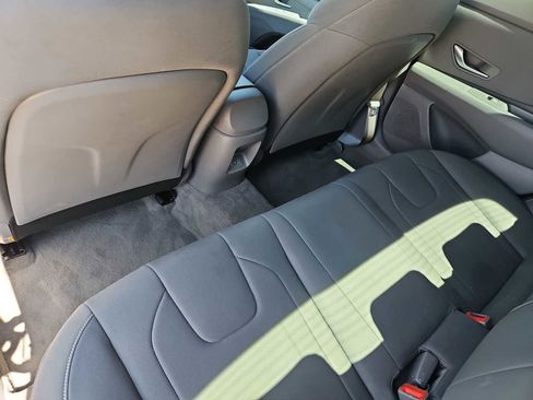 New 2025 Hyundai Elantra Sport FWD image 18