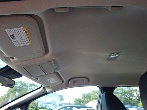 Used 2023 Nissan Leaf S image 14