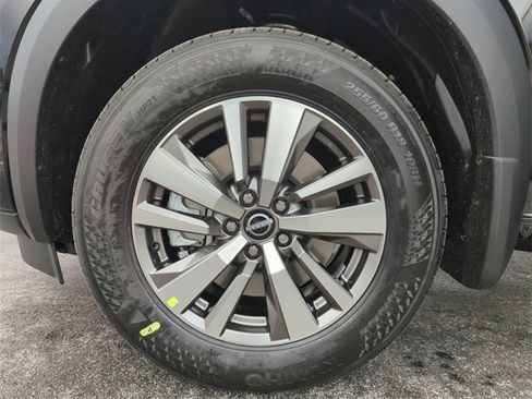 New 2025 Nissan Pathfinder SL image 44